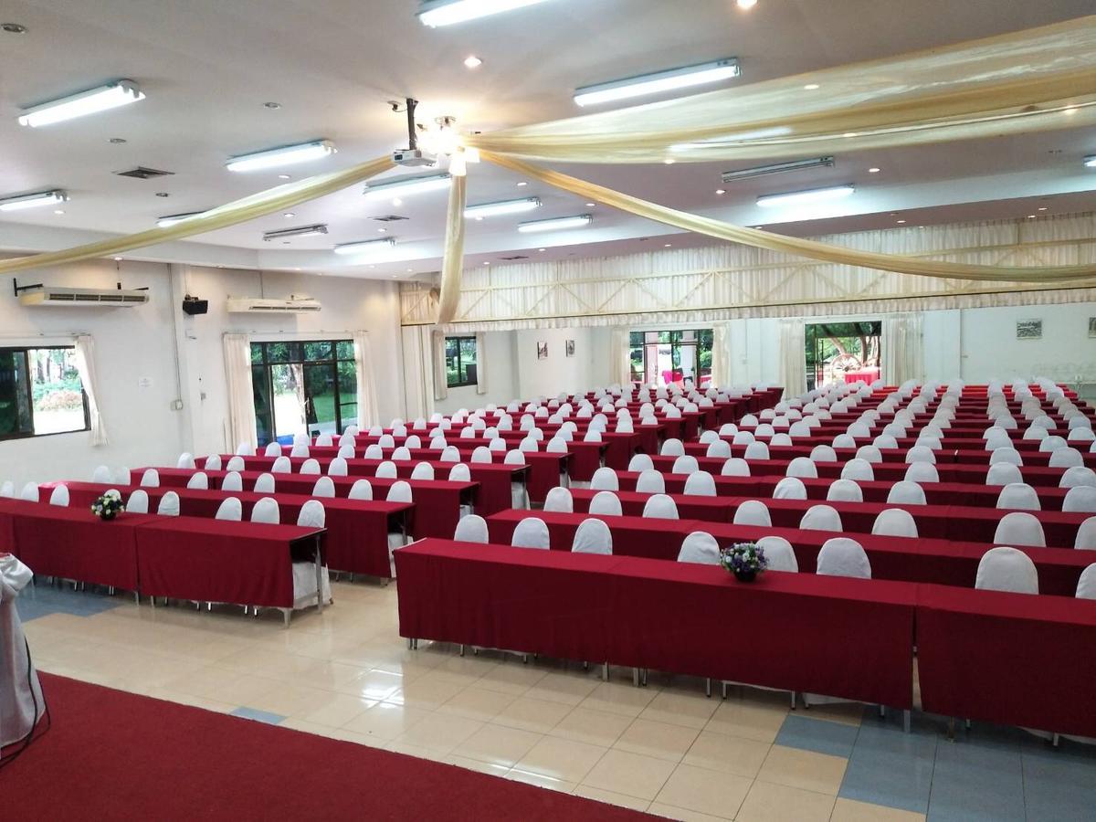 Inthanon Riverside Resort Chom Thong Bagian luar foto