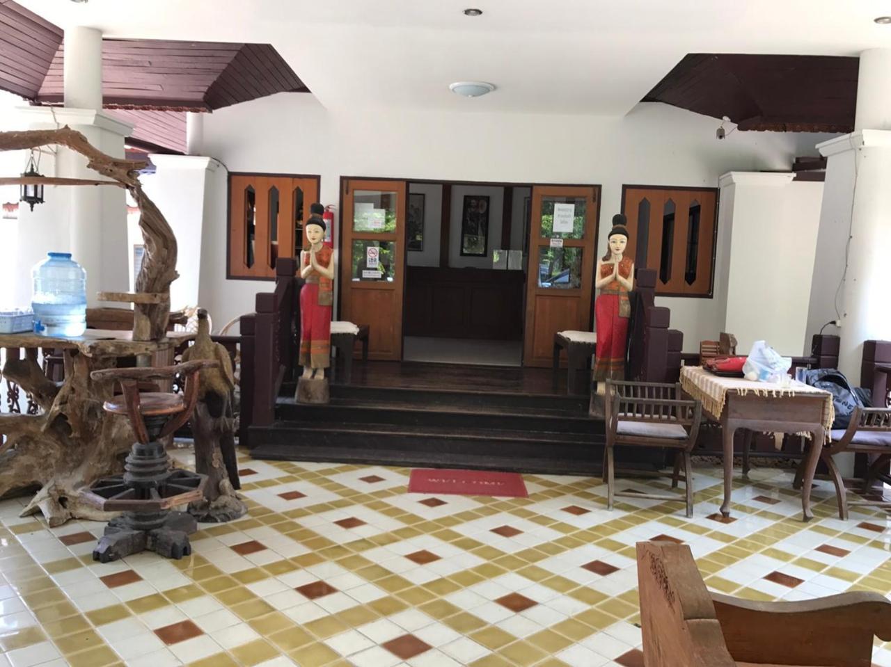 Inthanon Riverside Resort Chom Thong Bagian luar foto