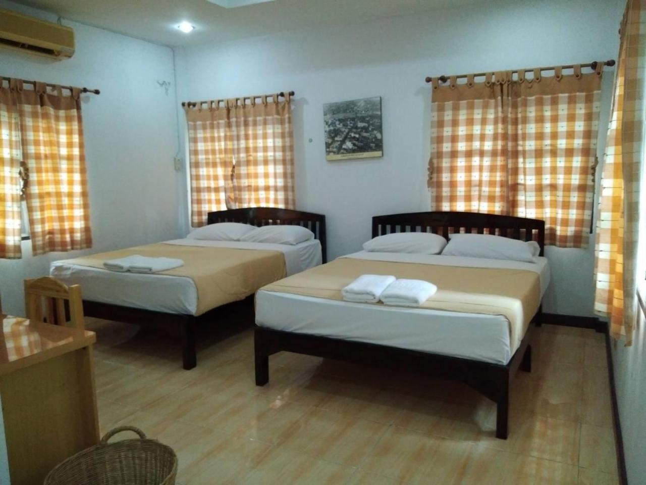 Inthanon Riverside Resort Chom Thong Bagian luar foto