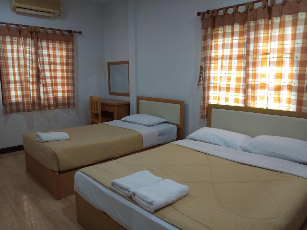 Inthanon Riverside Resort Chom Thong Bagian luar foto
